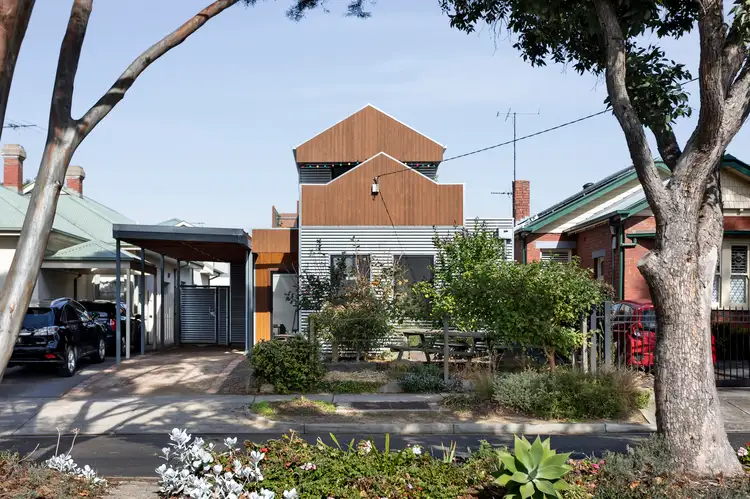 114 Donald Street, Brunswick VIC 3056