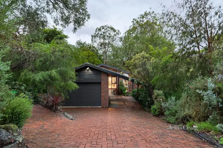 7 Eurah Place, Eltham VIC 3095