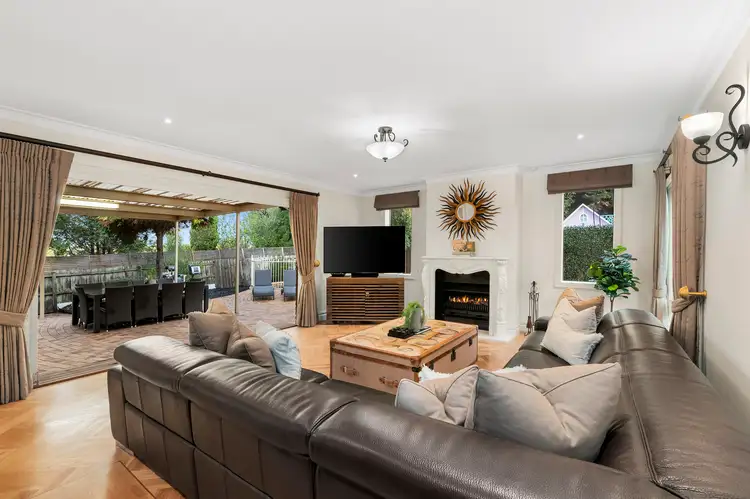 Sixth view of Homely house listing, 8 Coleridge Court, Templestowe VIC 3106