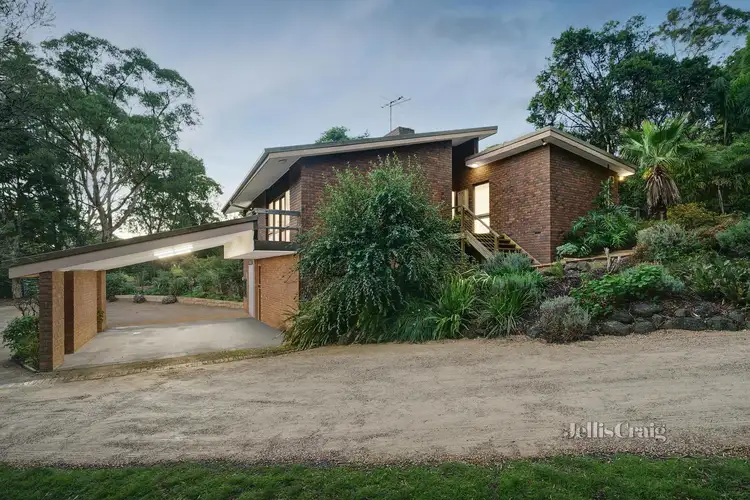 21 Eucalyptus Road, Eltham VIC 3095