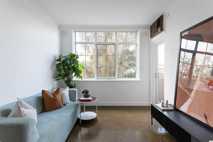 Third view of Homely apartment listing, 10/33 Charnwood Road, St Kilda VIC 3182
