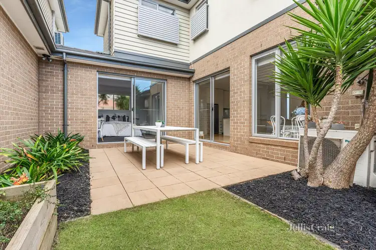 Main view of Homely townhouse listing, 1/23 Dennis Street, Highett VIC 3190