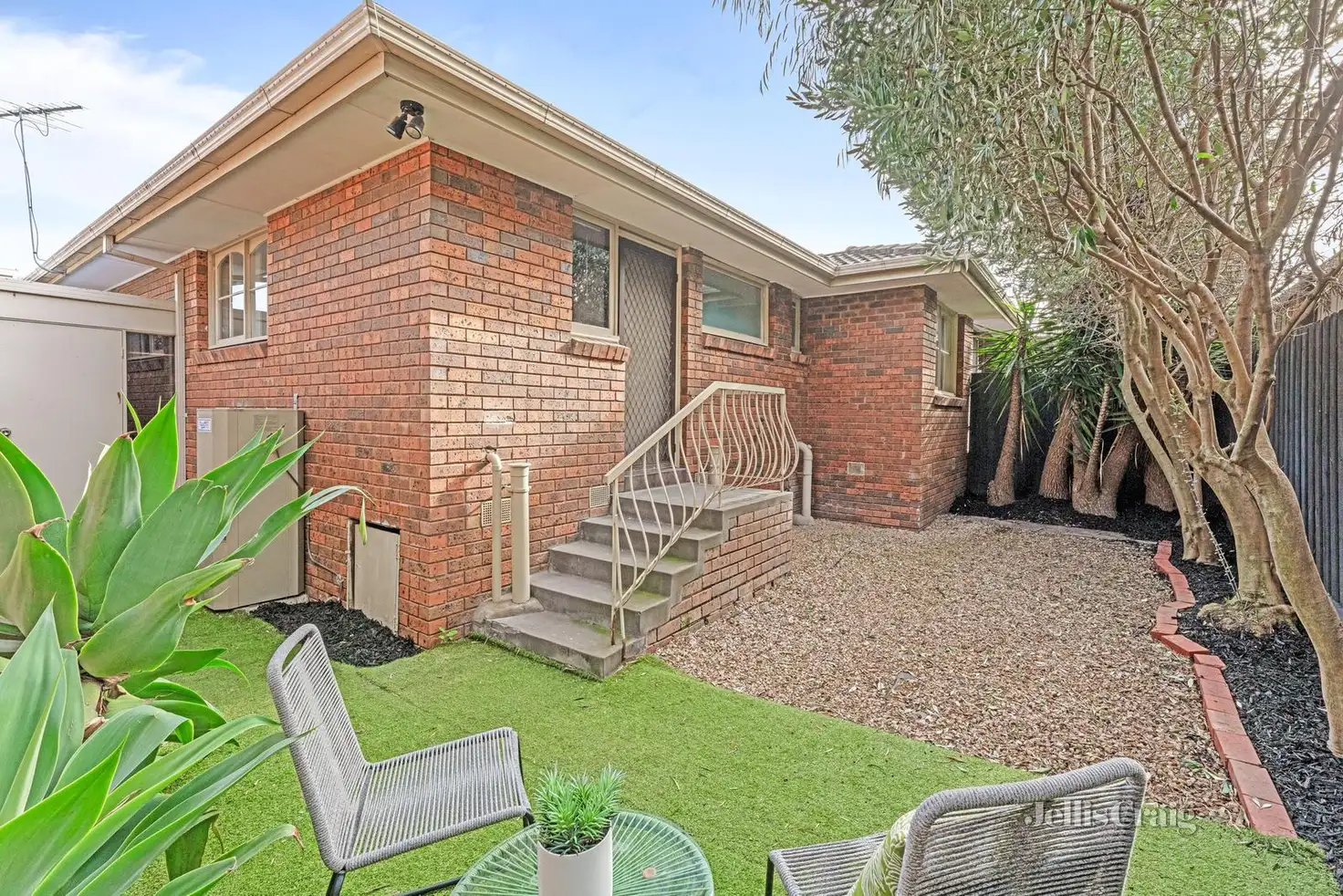 Main view of Homely unit listing, 15/18-24 Chute Street, Mordialloc VIC 3195