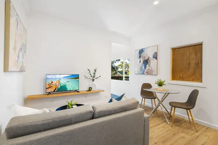 Sixth view of Homely block of units listing, 8 Dale Street, Kennington VIC 3550