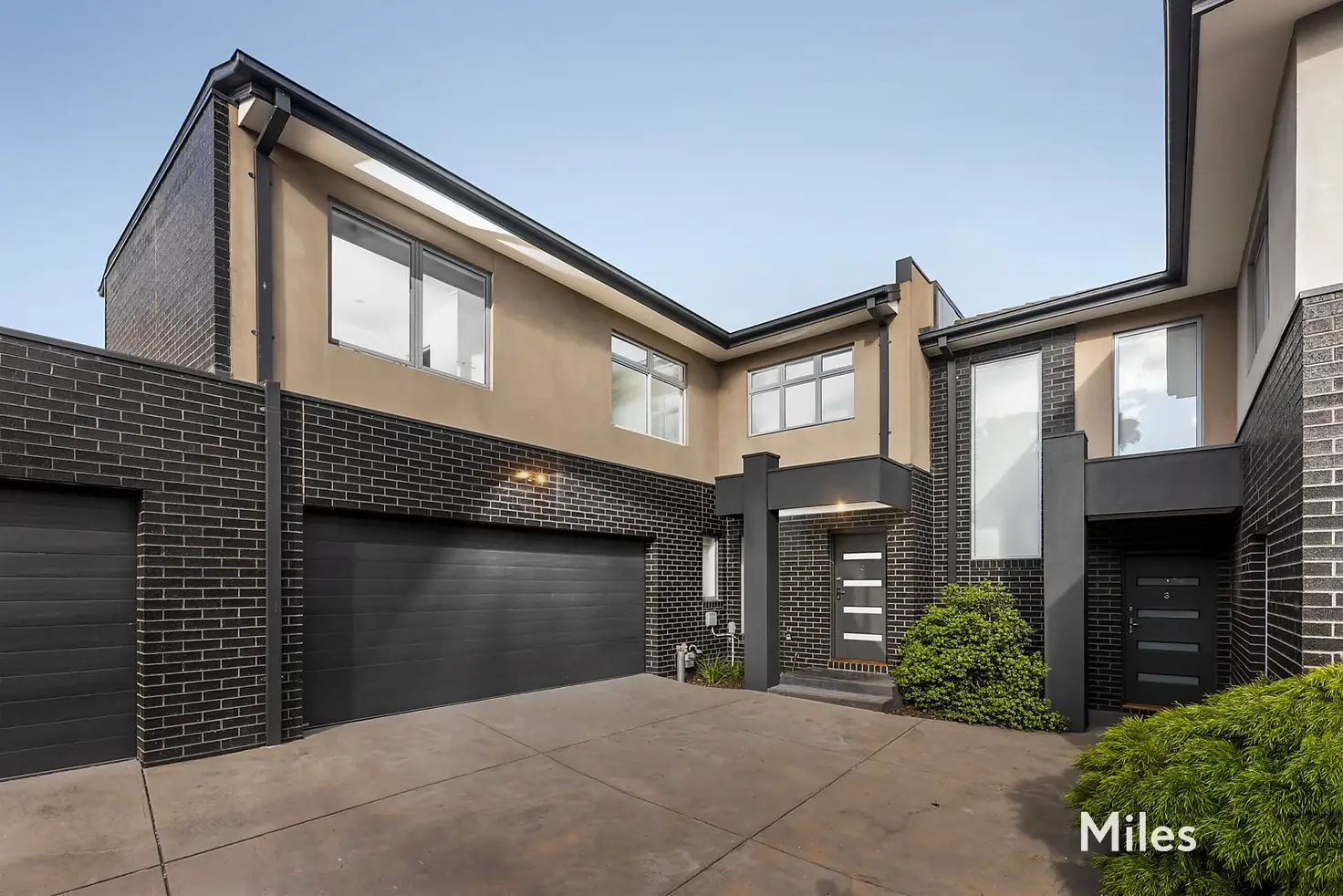 Main view of Homely townhouse listing, 2/1 Jellicoe Street, Ivanhoe VIC 3079