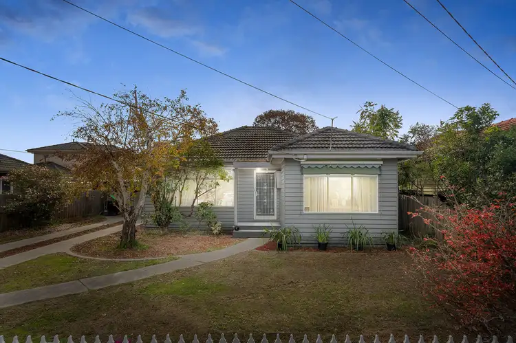 13 Alward Avenue, Clayton South VIC 3169