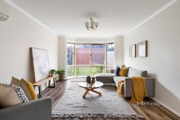 2/2 Portree Street, Macleod VIC 3085