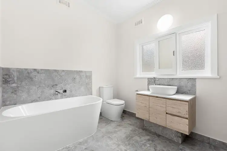 Fifth view of Homely house listing, 30 Neerim Road, Caulfield VIC 3162