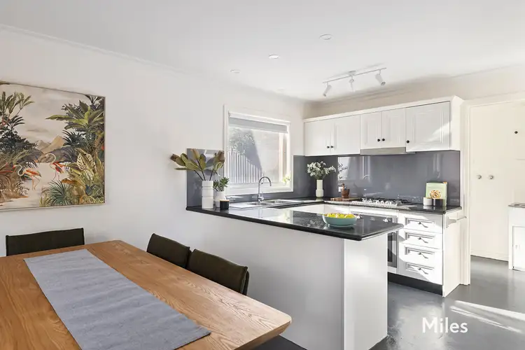Fourth view of Homely townhouse listing, 122A Green Street, Ivanhoe VIC 3079