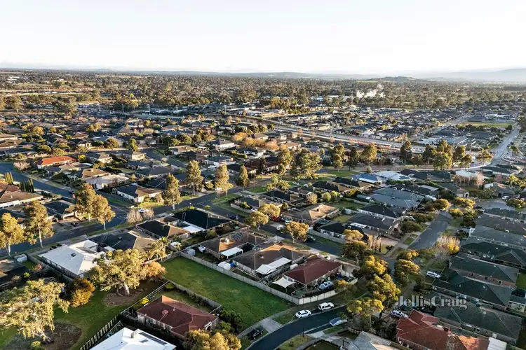 Fourth view of Homely house listing, 3 Birdwood Court, Doreen VIC 3754
