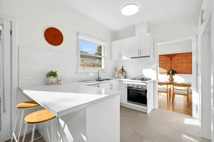 Fourth view of Homely unit listing, 1/11 Adelaide Avenue, Mount Waverley VIC 3149