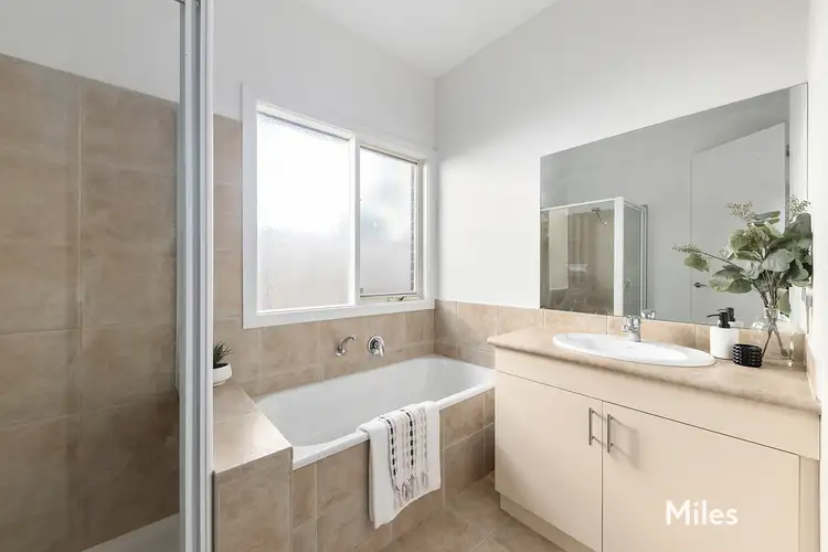 Fifth view of Homely house listing, 157 Ernest Jones Drive, Macleod VIC 3085