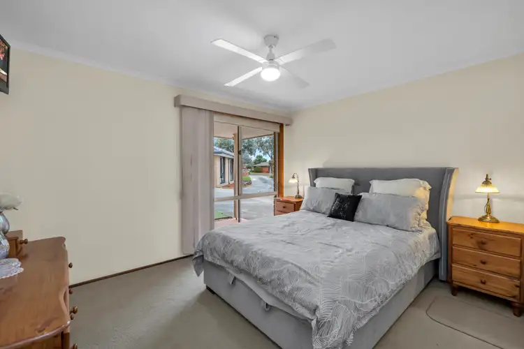 Fifth view of Homely unit listing, 2/3 Albyn Close, Pakenham VIC 3810