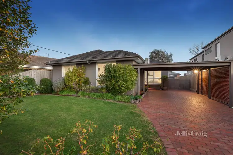 52 Denver Street, Bentleigh East VIC 3165