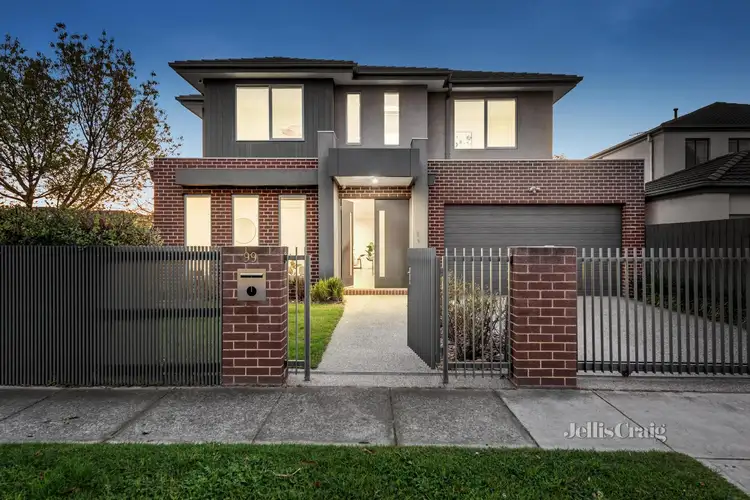 99 Mackie Road, Bentleigh East VIC 3165