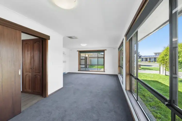 Fifth view of Homely house listing, 4 Webbcona Parade, Wendouree VIC 3355