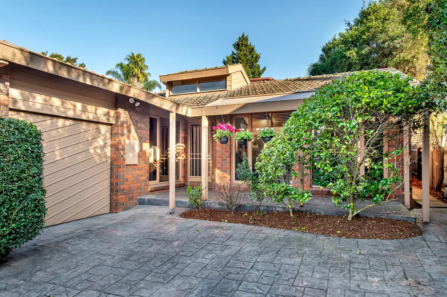 Main view of Homely unit listing, 2/15 Loch Street, Kew VIC 3101