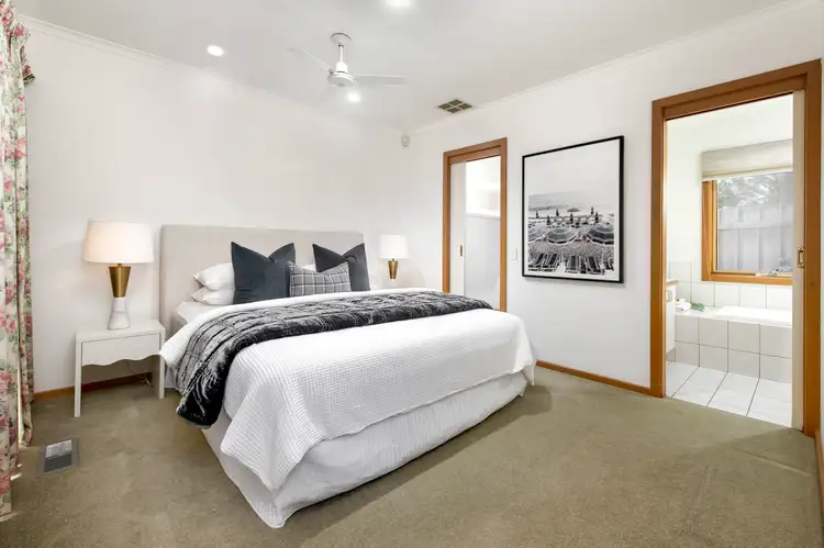 Fifth view of Homely unit listing, 2/15 Loch Street, Kew VIC 3101