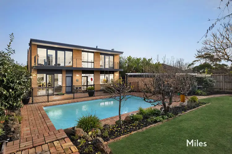 40 Carn Avenue, Ivanhoe VIC 3079