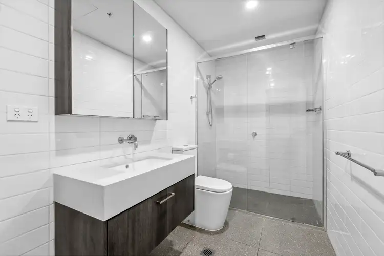 Fifth view of Homely apartment listing, 8/817 Centre Road, Bentleigh East VIC 3165