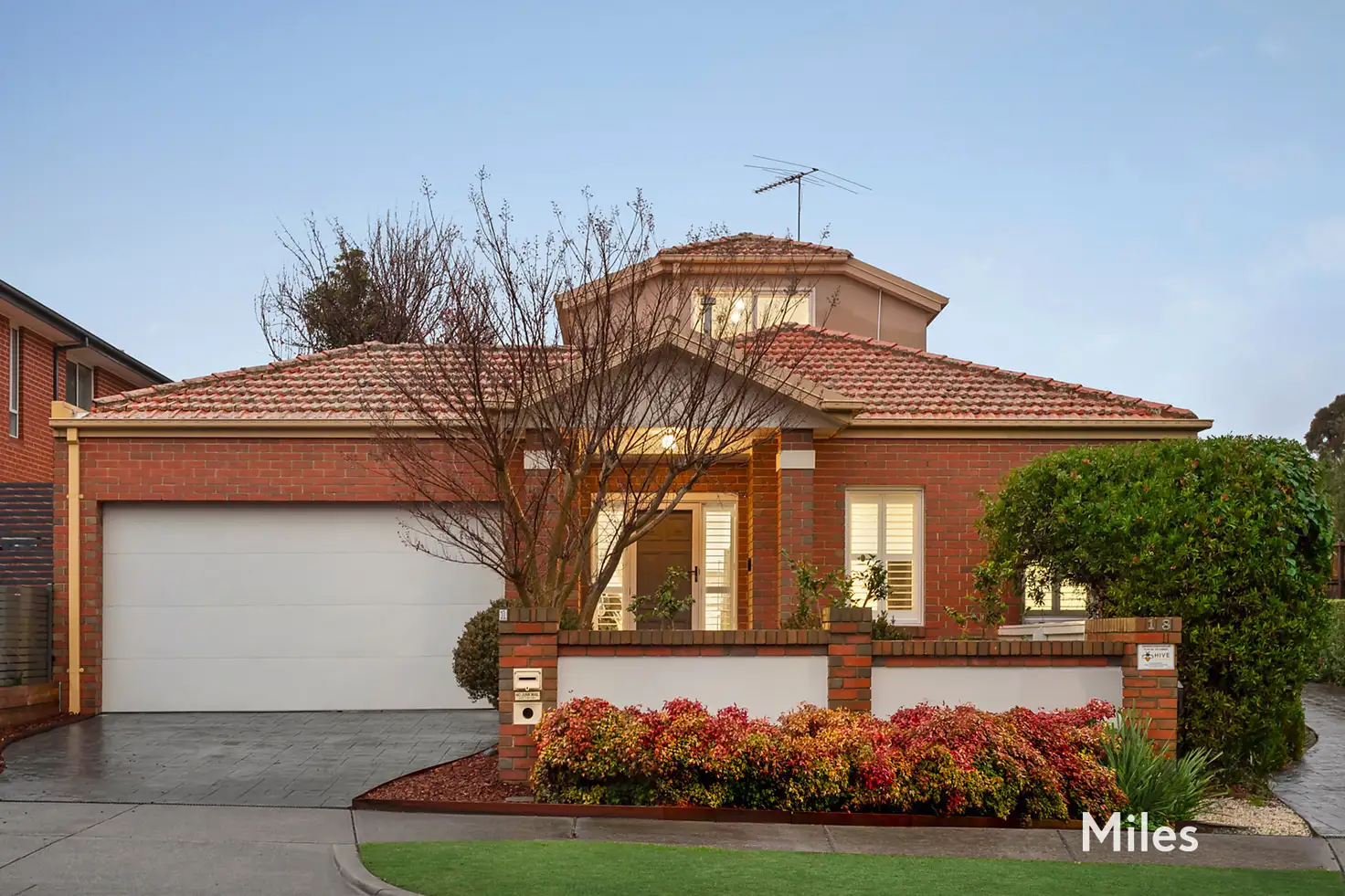Main view of Homely townhouse listing, 1/18 Linden Avenue, Ivanhoe VIC 3079