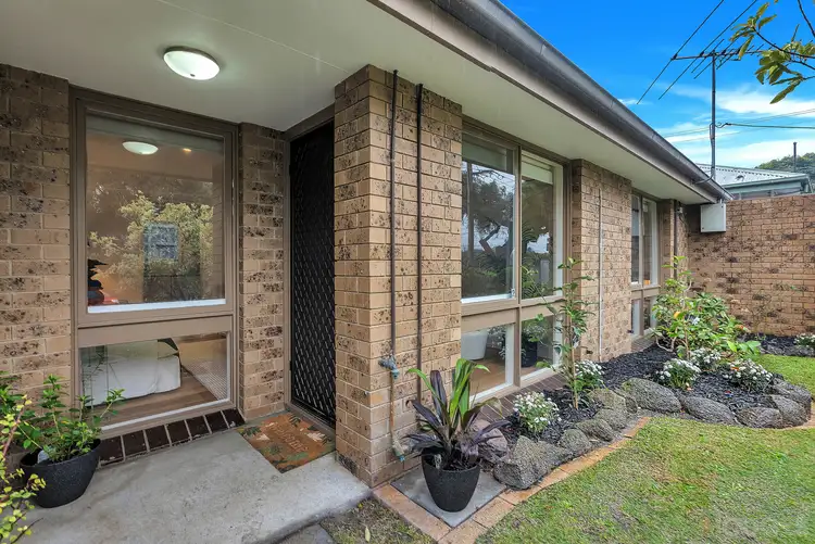 Main view of Homely unit listing, 2/44 Lower Dandenong Road, Mentone VIC 3194