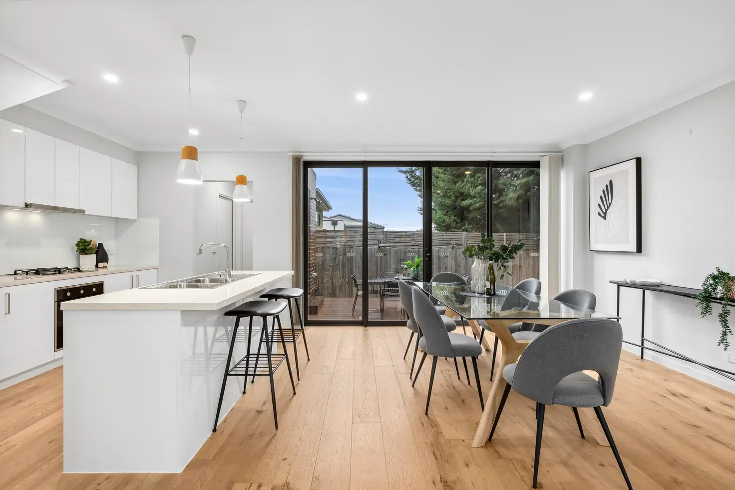 Main view of Homely townhouse listing, 36 Wandoo Avenue, Clarinda VIC 3169