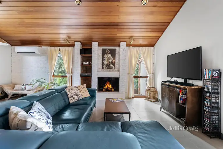 Second view of Homely house listing, 3 Wynvale Court, Eltham VIC 3095