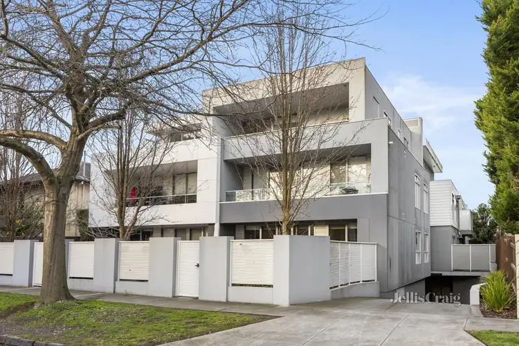 201/13 Maroona Road, Carnegie VIC 3163