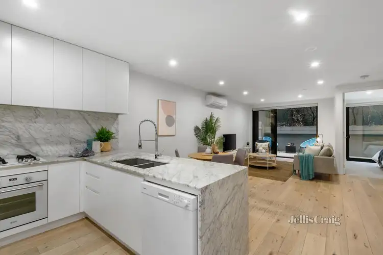 Second view of Homely apartment listing, 6/15 Vickery Street, Bentleigh VIC 3204