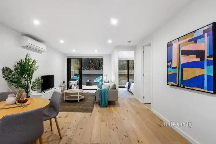 Third view of Homely apartment listing, 6/15 Vickery Street, Bentleigh VIC 3204