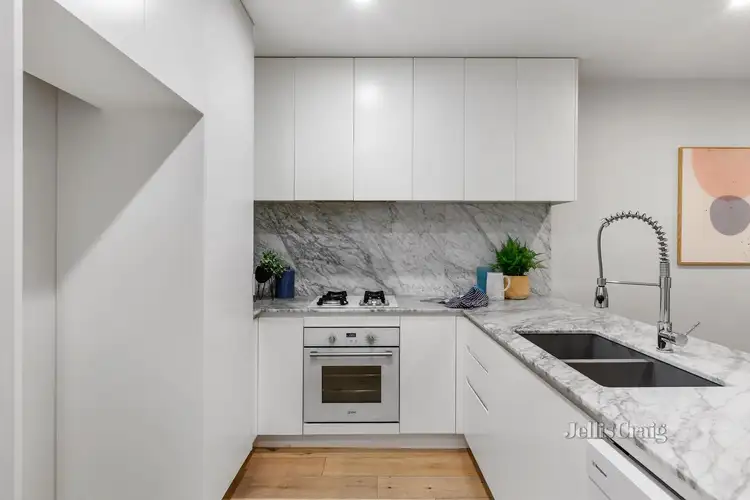 Fifth view of Homely apartment listing, 6/15 Vickery Street, Bentleigh VIC 3204