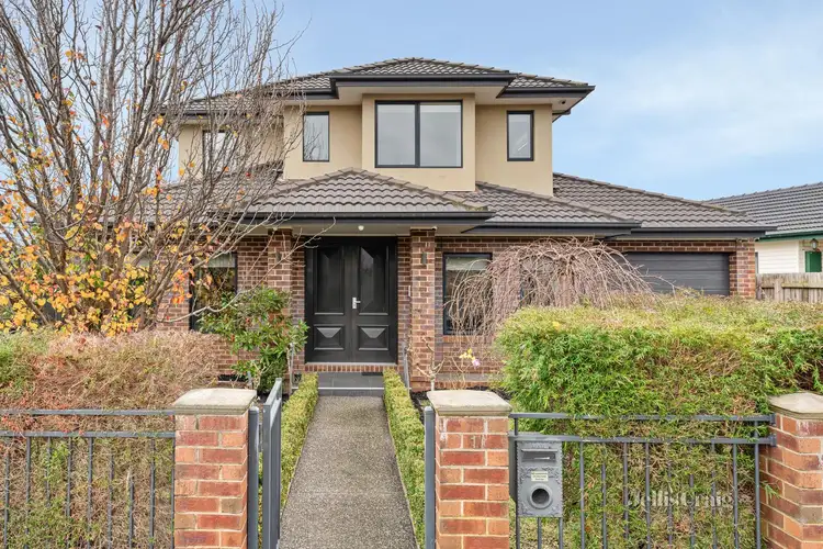 1 Eila Close, Cheltenham VIC 3192