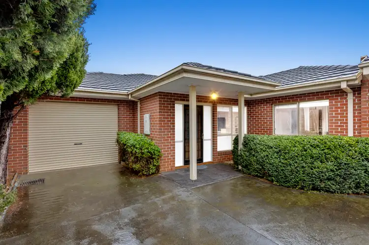 2/3 Cleek Avenue, Oakleigh South VIC 3167