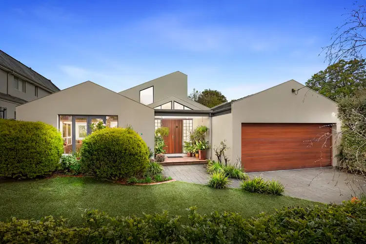 18 Hazeldine Road, Glen Iris VIC 3146