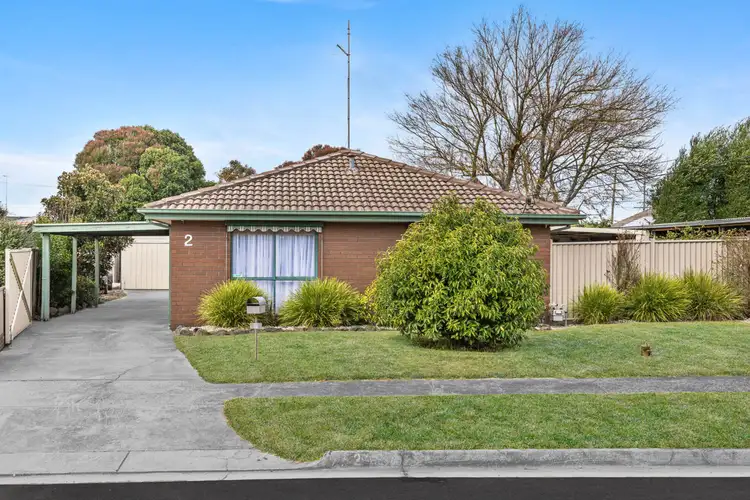 2 Peter Court, Sebastopol VIC 3356