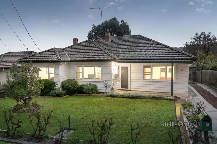 7 Bryan Court, Eltham VIC 3095
