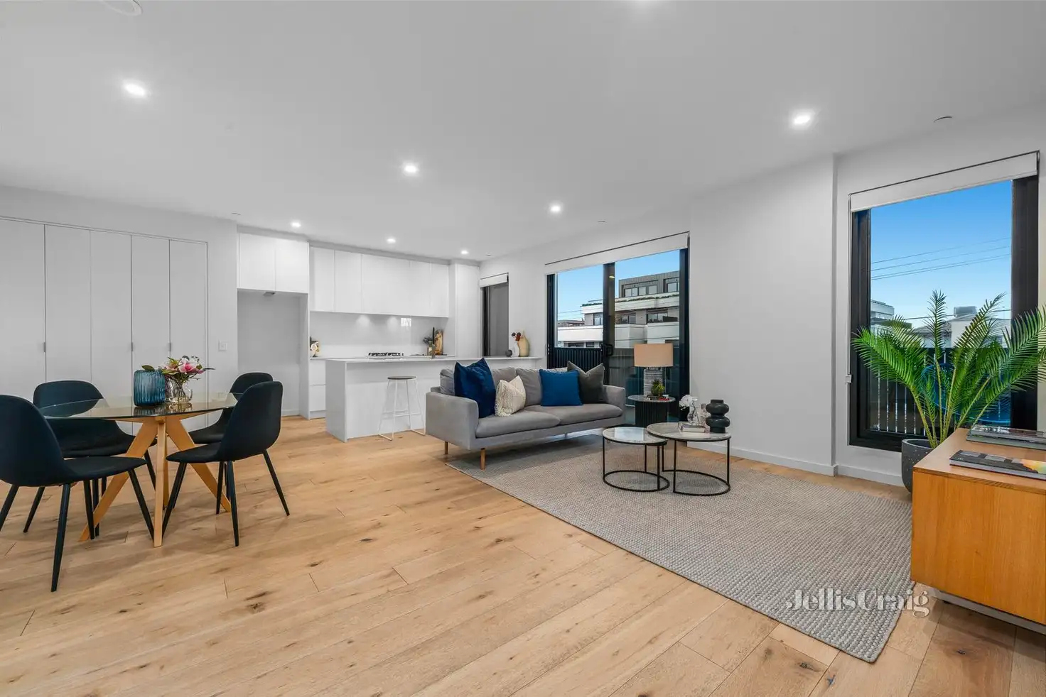 Main view of Homely apartment listing, 102/16-18 Hamilton Street, Bentleigh VIC 3204
