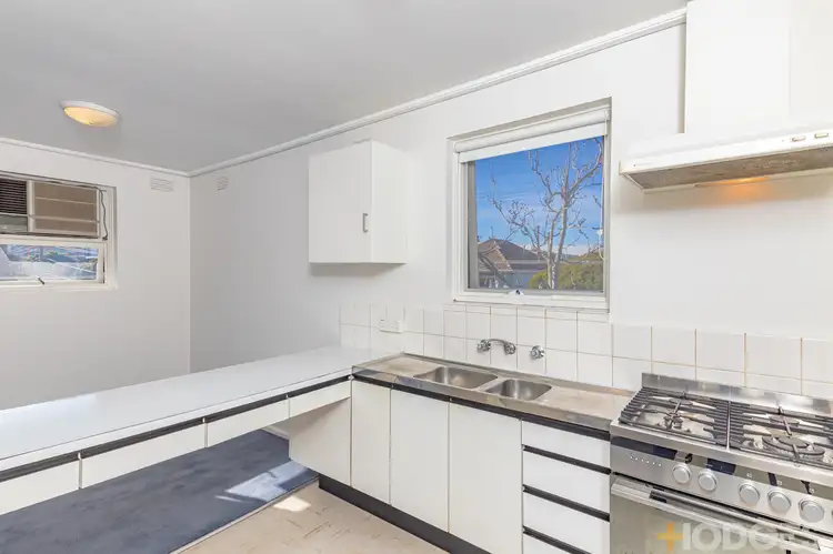 Fourth view of Homely apartment listing, 5/29 Upton Road, Windsor VIC 3181