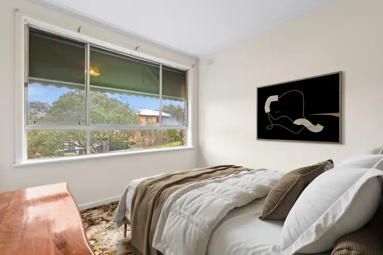 Sixth view of Homely house listing, 2 Sylvan Crescent, Ashwood VIC 3147