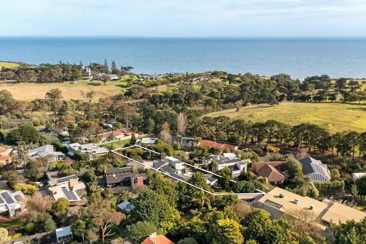 Second view of Homely house listing, 7 Otaria Street, Mount Eliza VIC 3930