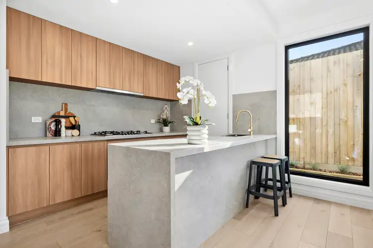 Third view of Homely townhouse listing, 3/37 Ashburn Grove, Ashburton VIC 3147