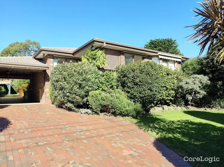 21 Summerhill Crescent