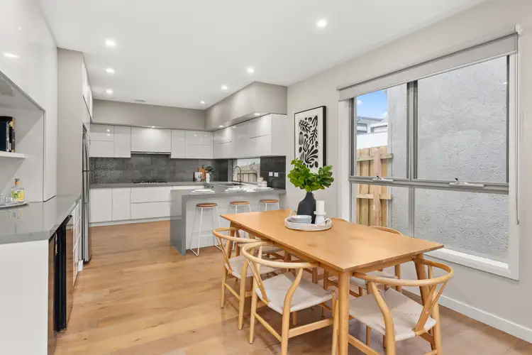 Fourth view of Homely townhouse listing, 2/56 Cassinia Avenue, Ashwood VIC 3147