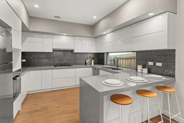 Fifth view of Homely townhouse listing, 2/56 Cassinia Avenue, Ashwood VIC 3147