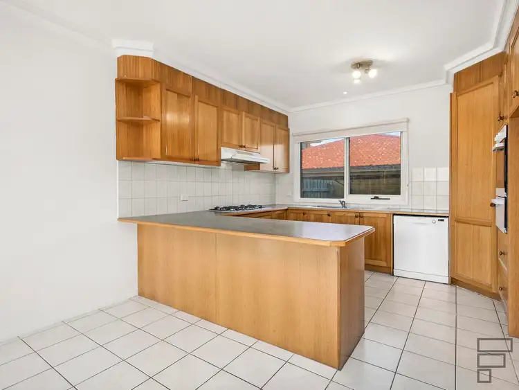 Fourth view of Homely townhouse listing, 1/162 Kambrook Road, Caulfield VIC 3162