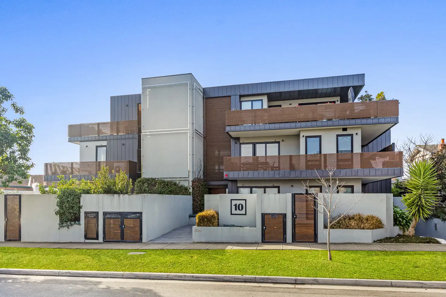 Main view of Homely apartment listing, 203/10 Station Avenue, Mckinnon VIC 3204