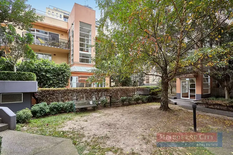 Fourth view of Homely apartment listing, 4/28 Jeffcott Street, West Melbourne VIC 3003