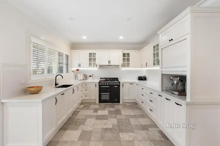 Third view of Homely house listing, 6 Yarraburn Close, Bentleigh East VIC 3165