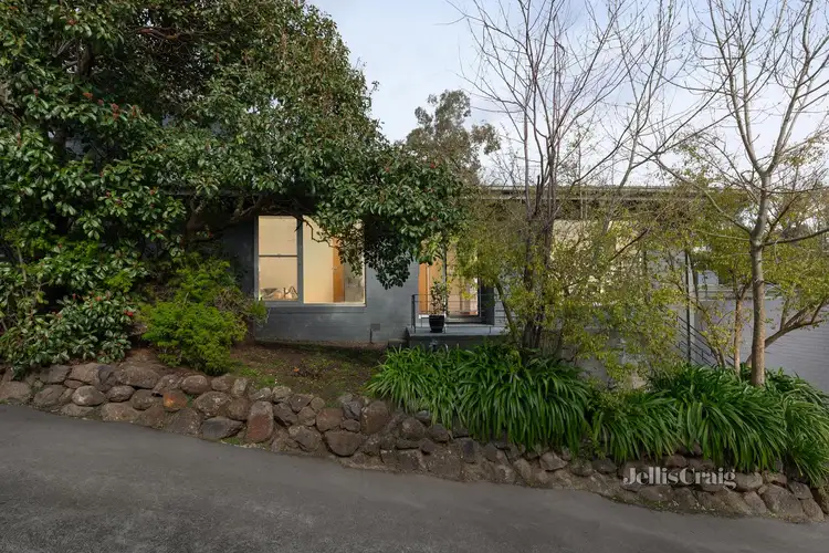 2/666 Main Road, Eltham VIC 3095